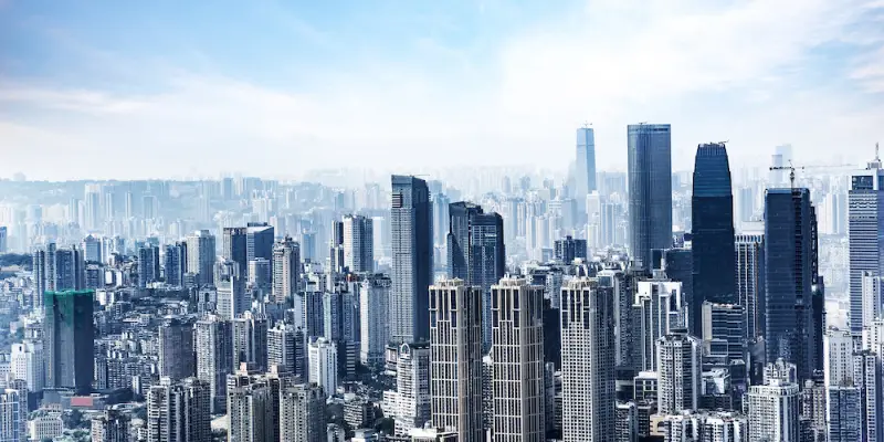 Is It The Right Time to Invest in Real Estate?