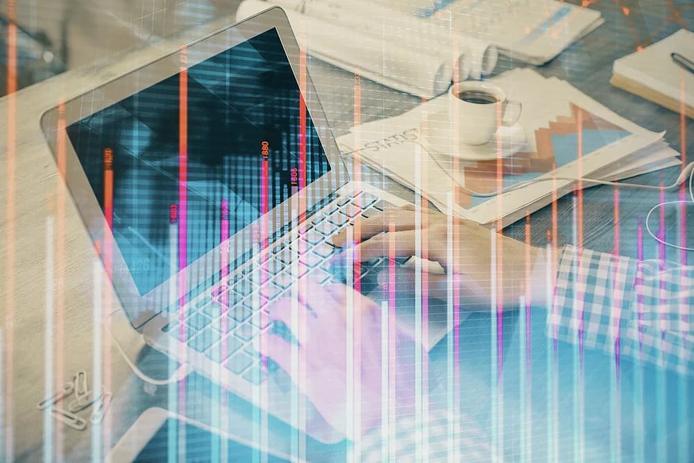 Stock Market Hits Record High: Is This The Right Time To Invest In Large-Cap Mutual Funds for High Returns?