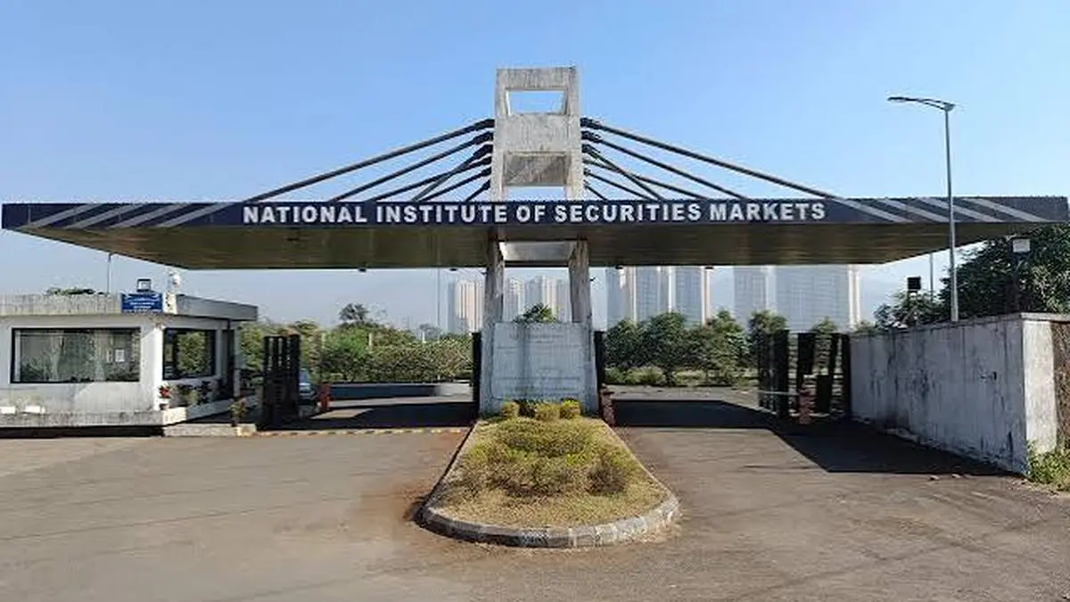 NISM proposes common test for SIF, MF distributors
