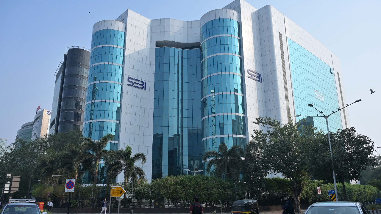 SEBI Slashes Mutual Fund Expense Ratios: What The 10-15 Bps Cut Means For Investors